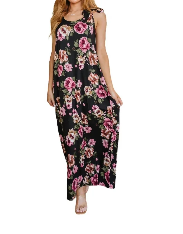 Fortuitous In Floral Maxi Dress In Black