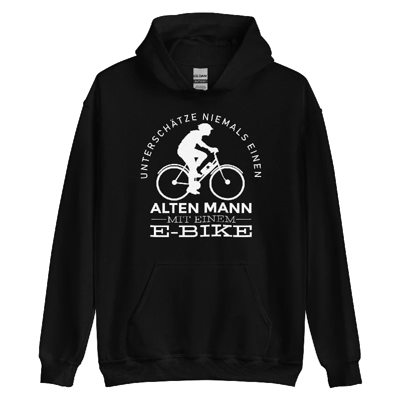 Alter Mann Mit Einem E-Bike - Unisex Hoodie